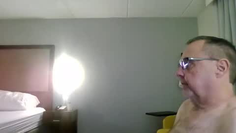 lovesummer69 online show from March 27, 1:21 am