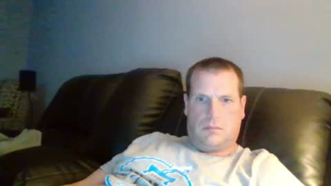 lovetocum37 online show from March 30, 12:22 am