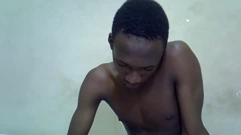 lovics online show from December 20, 7:43 pm