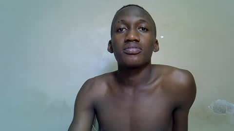 lovics online show from November 17, 10:02 pm