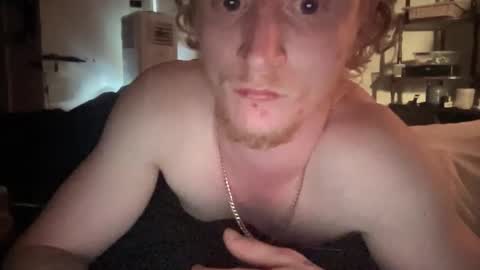 lowkey42011 online show from November 11, 8:25 pm