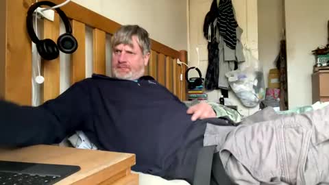 lowrylowry online show from December 16, 9:14 am