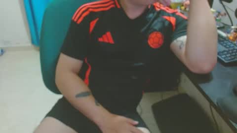 SoldierHugeCock online show from October 21, 2:03 am