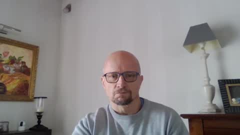 Snapshot of lrda49 chatting on February 13, 10:34 am Espigle online show from February 13, 10:34 am