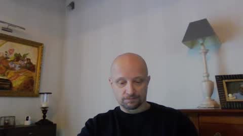 Snapshot of lrda49 chatting on February 6, 8:18 am Espigle online show from February 6, 8:18 am