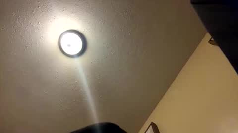 lsbc_thatsme100 online show from March 28, 6:35 am