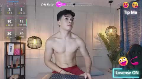 lUAN online show from May 14, 12:03 pm