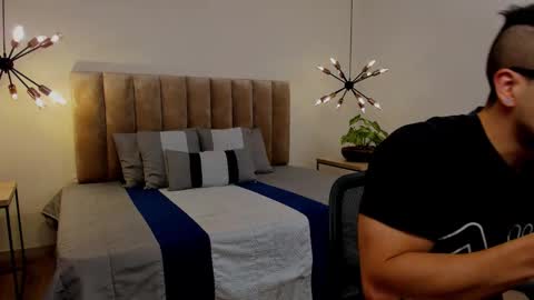 Snapshot of luca_morettii chatting on September 9, 12:15 pm luca_morettii online show from September 9, 12:15 pm