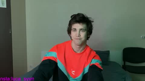 Snapshot of luca_syn chatting on September 29, 6:37 pm Luca S online show from September 29, 6:37 pm