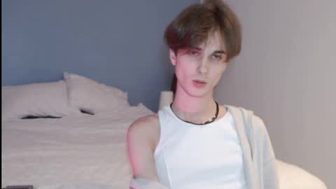 Snapshot of lucacharm chatting on December 26, 9:04 pm lucacharm online show from December 26, 9:04 pm