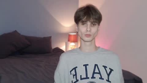 Snapshot of lucacharm chatting on January 15, 8:37 pm lucacharm online show from January 15, 8:37 pm