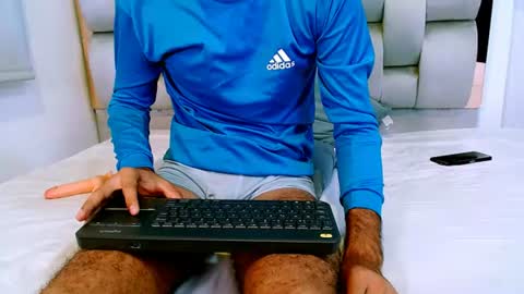 lucas_dream online show from June 15, 1:47 pm