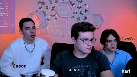 lucas_long_ online show from November 17, 8:34 pm