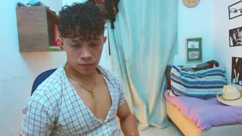 Snapshot of lucas_luxx1 chatting on September 13, 5:03 pm Lucas Luxx online show from September 13, 5:03 pm