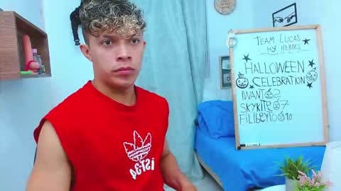 Snapshot of lucas_luxx1 chatting on October 30, 6:31 pm Lucas Luxx online show from October 30, 6:31 pm