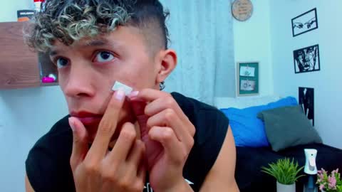 Lucas Luxx online show from February 4, 12:22 pm