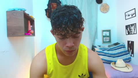 Snapshot of lucas_luxx1 chatting on September 15, 1:01 pm Lucas Luxx online show from September 15, 1:01 pm