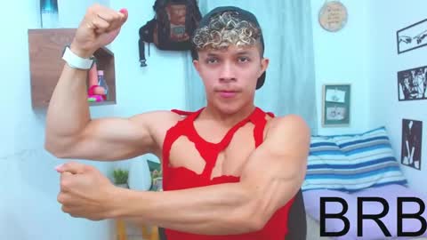 Lucas Luxx online show from November 4, 7:37 pm