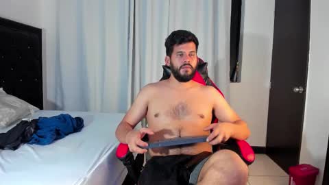 Lucas  Beaumont online show from February 6, 8:33 am