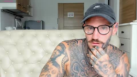 Snapshot of lucasexclusive chatting on September 14, 4:58 am lucasexclusive online show from September 14, 4:58 am