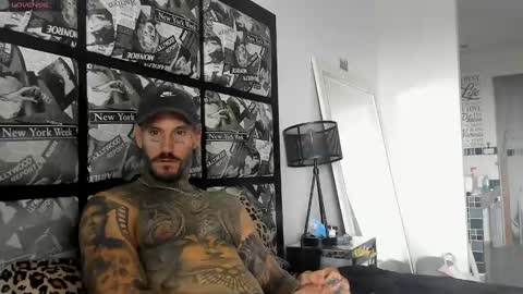 Snapshot of lucasexclusive chatting on March 11, 5:38 am lucasexclusive online show from March 11, 5:38 am