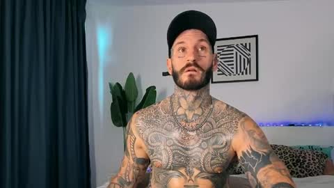 lucasexclusive online show from May 7, 5:07 am