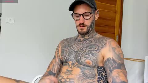 Snapshot of lucasexclusive chatting on September 27, 6:11 am lucasexclusive online show from September 27, 6:11 am