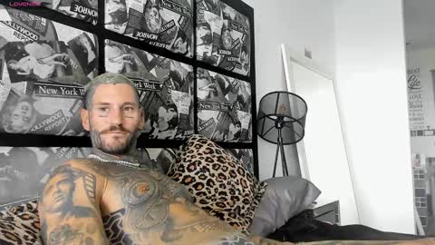 Snapshot of lucasexclusive chatting on February 10, 3:57 am lucasexclusive online show from February 10, 3:57 am