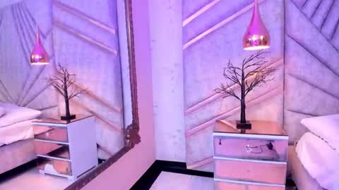 Lucasopry online show from April 19, 6:10 pm