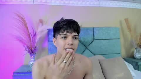 Lucasopry online show from April 18, 1:12 pm