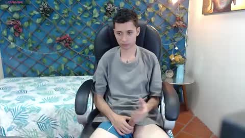 LucassSmith11 online show from April 20, 7:05 pm