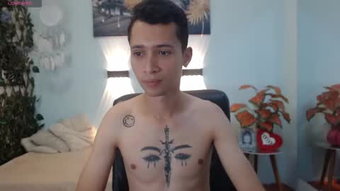 LucassSmith11 online show from December 16, 11:28 am