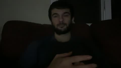 Snapshot of lucca_d123 chatting on February 5, 7:07 am lucca_d123 online show from February 5, 7:07 am