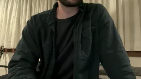 lucca_d123 online show from April 13, 5:41 am