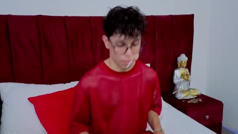 Lucho online show from April 11, 7:45 am