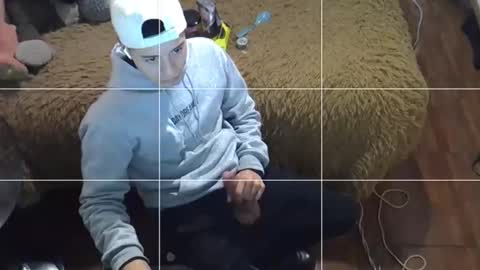 Felipe online show from April 24, 1:57 pm