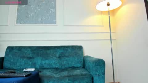 Snapshot of lucian_davi chatting on January 6, 11:51 am Pirulo online show from January 6, 11:51 am