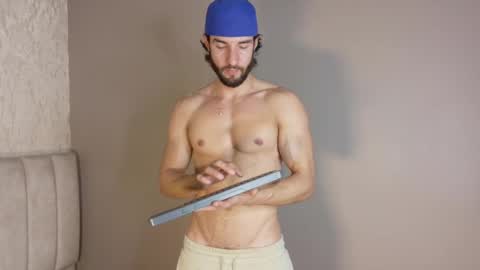 Luciano online show from October 27, 10:56 pm