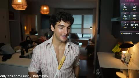 Lucid Lu online show from April 29, 8:48 pm