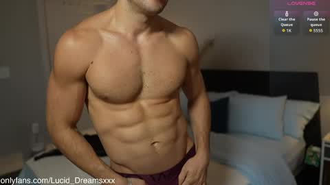 Lucid Lu online show from April 22, 9:08 pm