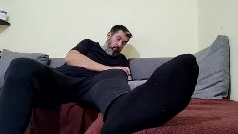 Snapshot of lucifergotharder chatting on December 21, 12:49 pm Lucifergotharder online show from December 21, 12:49 pm