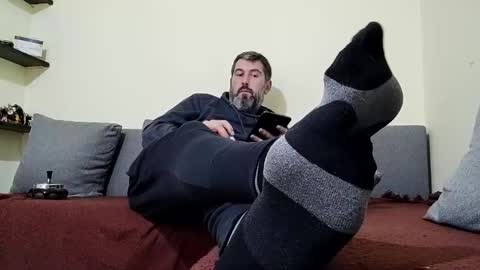 Snapshot of lucifergotharder chatting on December 15, 7:31 pm Lucifergotharder online show from December 15, 7:31 pm
