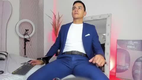 Leo online show from April 27, 11:51 am