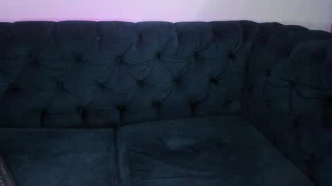 Snapshot of lucii_fer_ chatting on September 10, 3:43 pm Leo online show from September 10, 3:43 pm