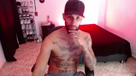 luciifer_hills online show from December 3, 10:18 pm