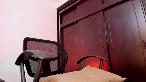 Snapshot of lucke_noor chatting on October 24, 11:28 pm Noor online show from October 24, 11:28 pm