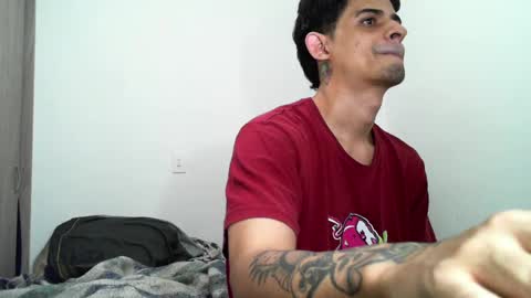 Snapshot of lucky_badboy chatting on January 8, 2:35 am Lucky online show from January 8, 2:35 am