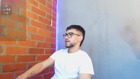 Snapshot of lucky_blessed chatting on September 11, 9:03 pm lucky_blessed online show from September 11, 9:03 pm