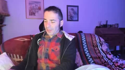 Snapshot of luckydrakex chatting on December 29, 1:02 am Lucky online show from December 29, 1:02 am