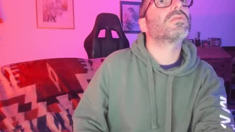 Snapshot of luckydrakex chatting on January 11, 8:10 pm Lucky online show from January 11, 8:10 pm